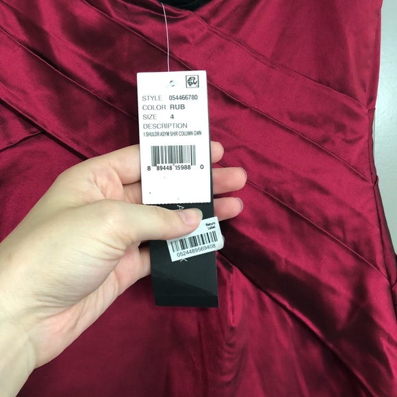 Aidan Mattox Ruby Mermaid Gown - Picture 7 of 8